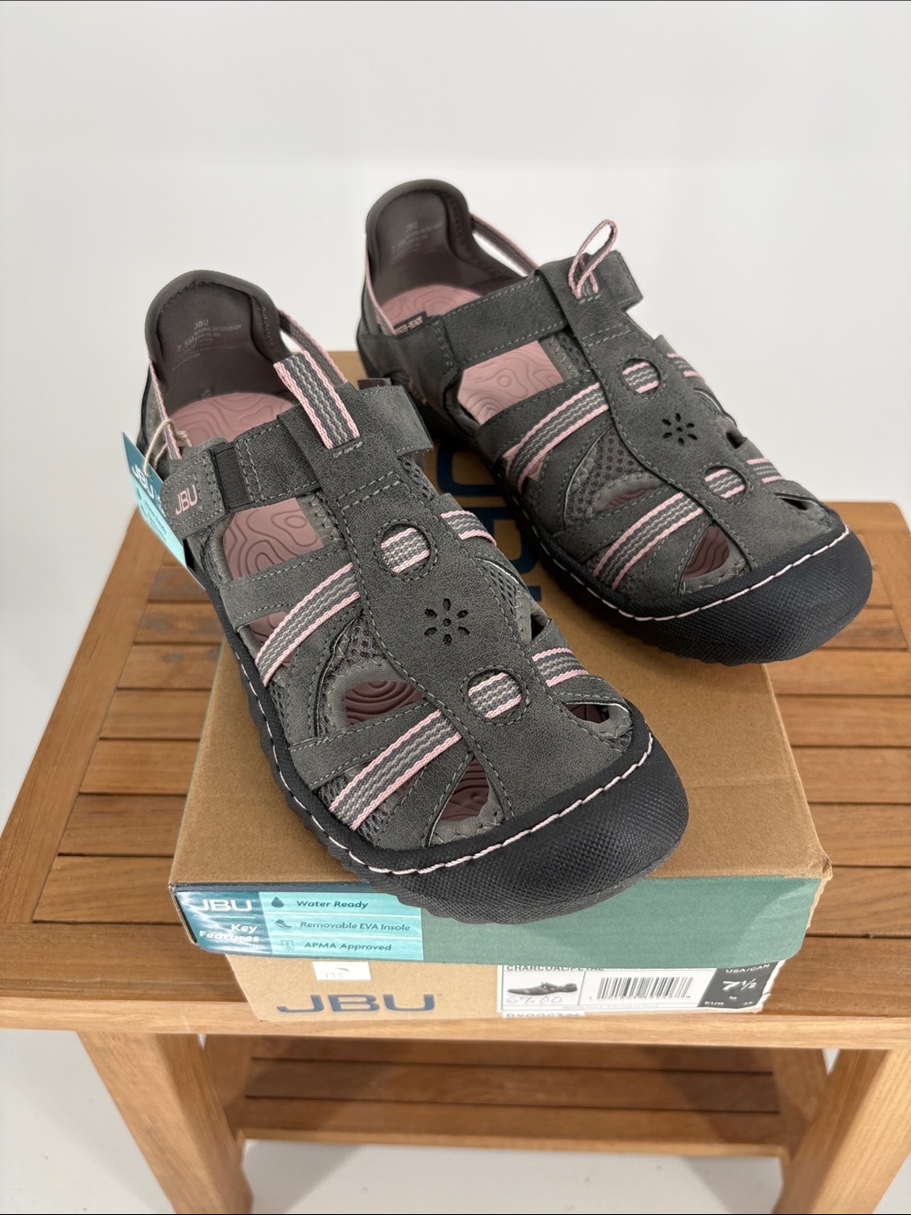 New JBU Women's Grey and Pink Closed-Toe Casual Sport Sandals size 7 1/2 M
